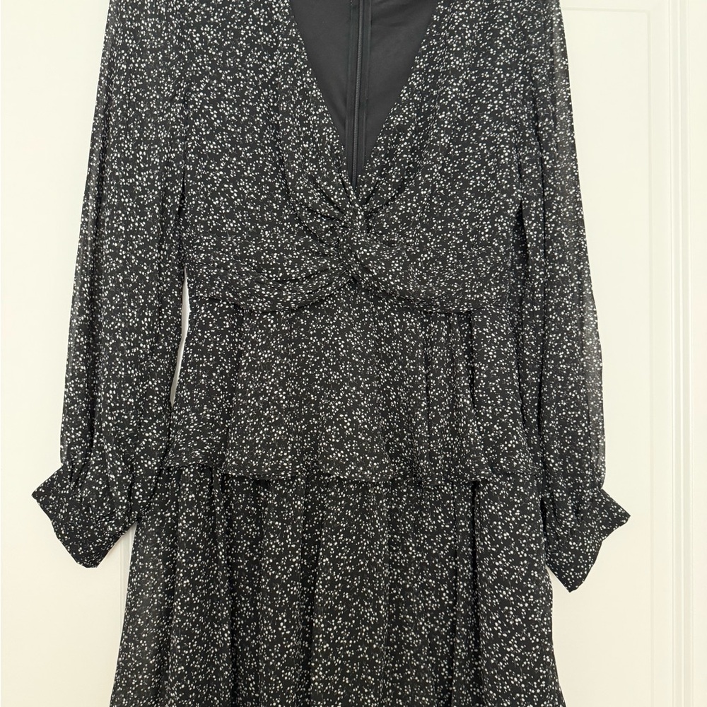 Lulu's Black Ditsy Floral Twist-Front Long Sleeve Dress